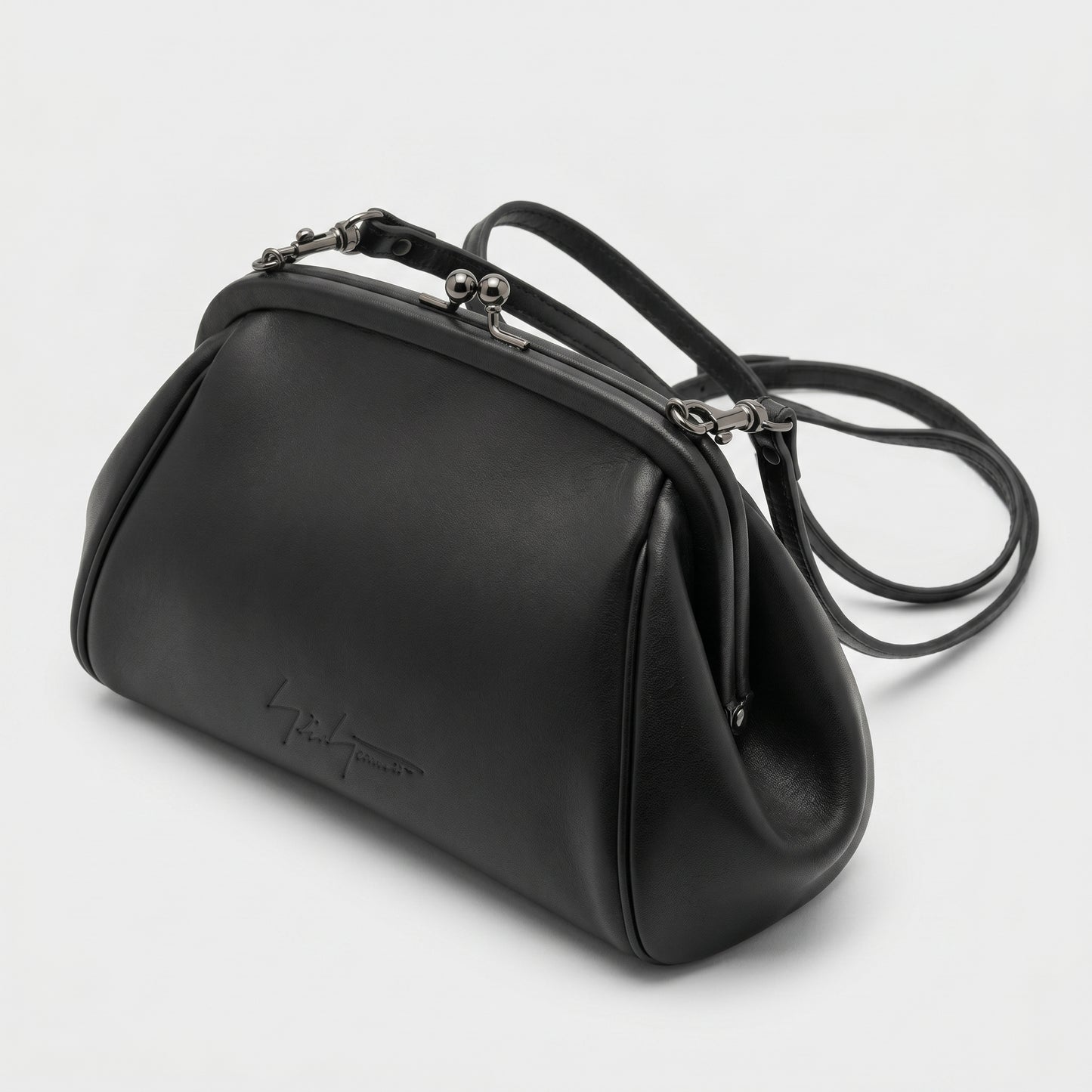 Minimalist Black Leather Clasp Bag