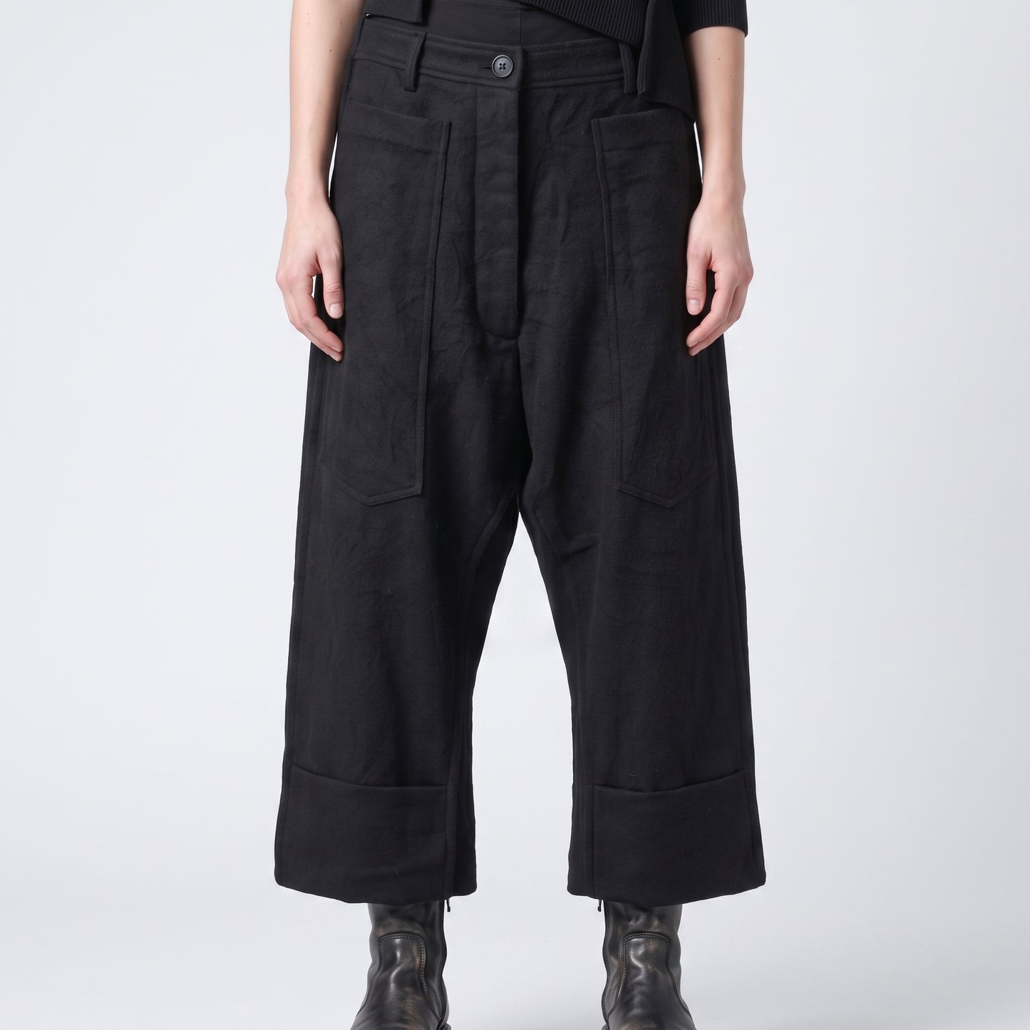 Textured Black Cropped Trousers