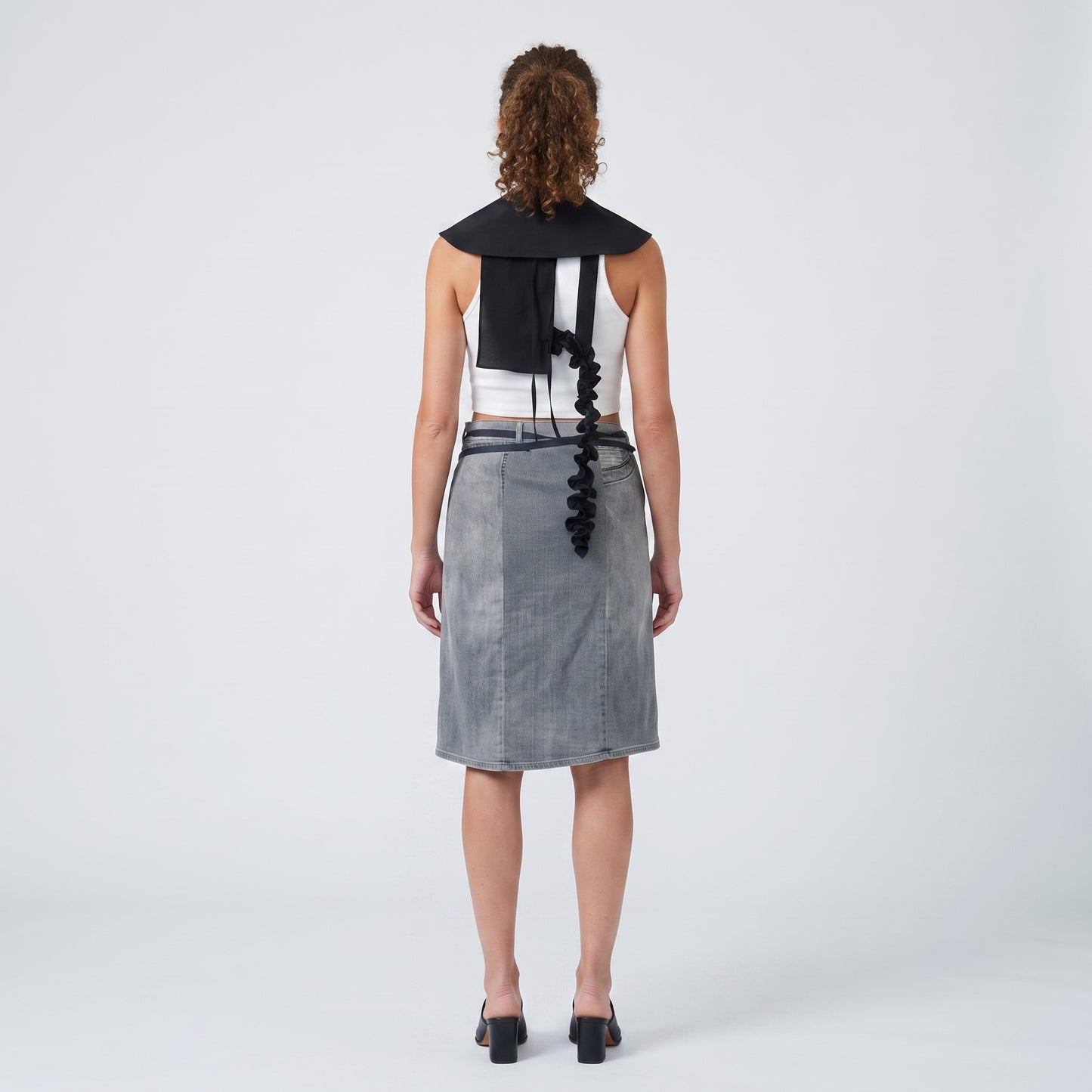 Architectural Ruffled Collar Piece
