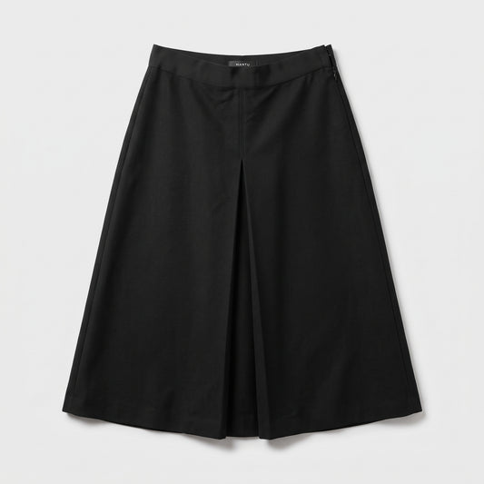 Tailored Black Pleated Skirt