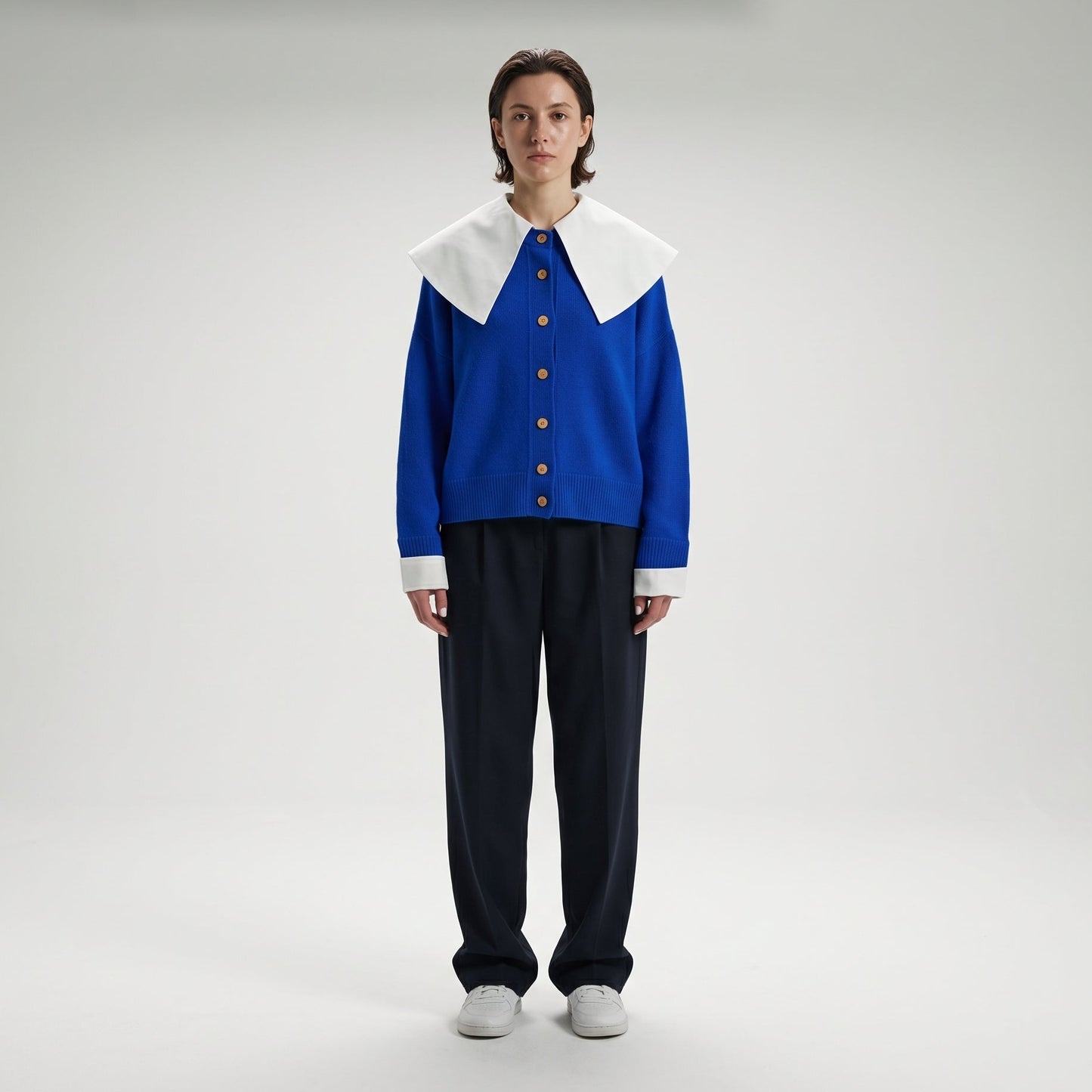 Contrast Collar Blue Knit Cardigan