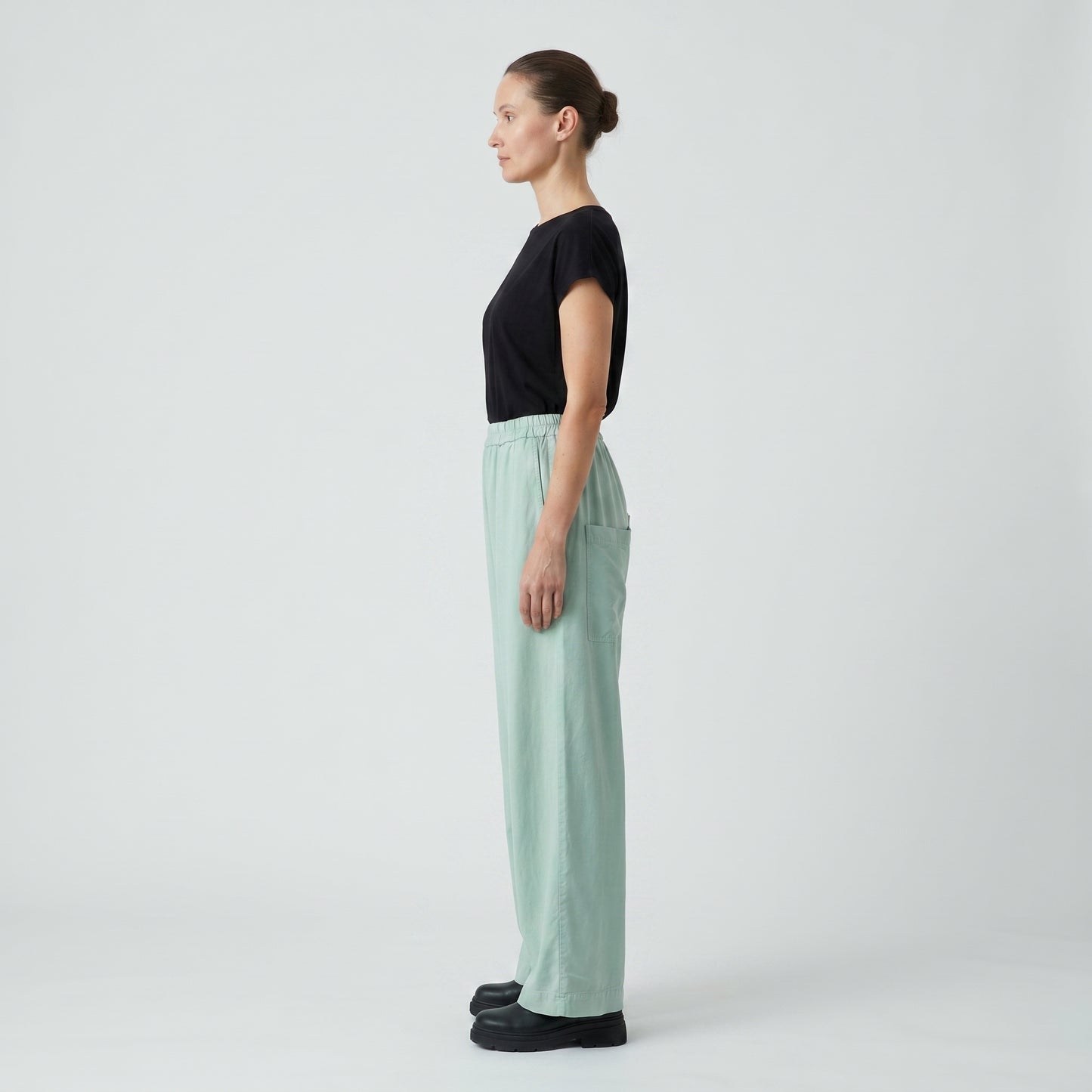 Sage Wide Leg Cropped Trousers