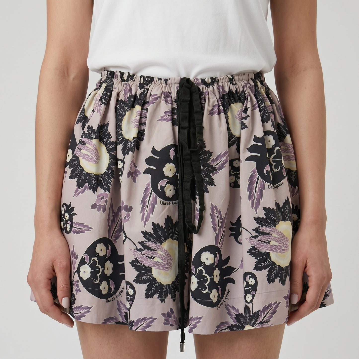 Floral Print Elastic Drawstring Shorts