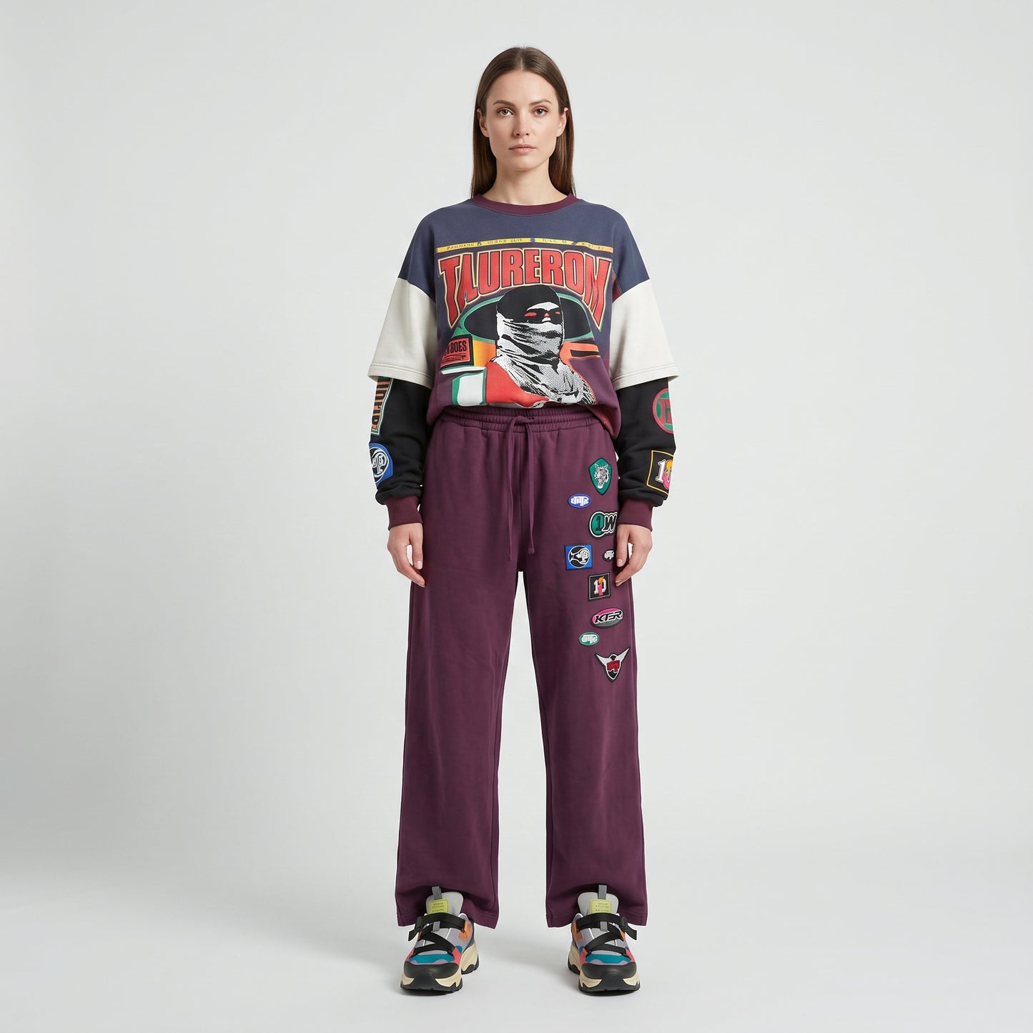 Embroidered Patch Detail Sweatpants