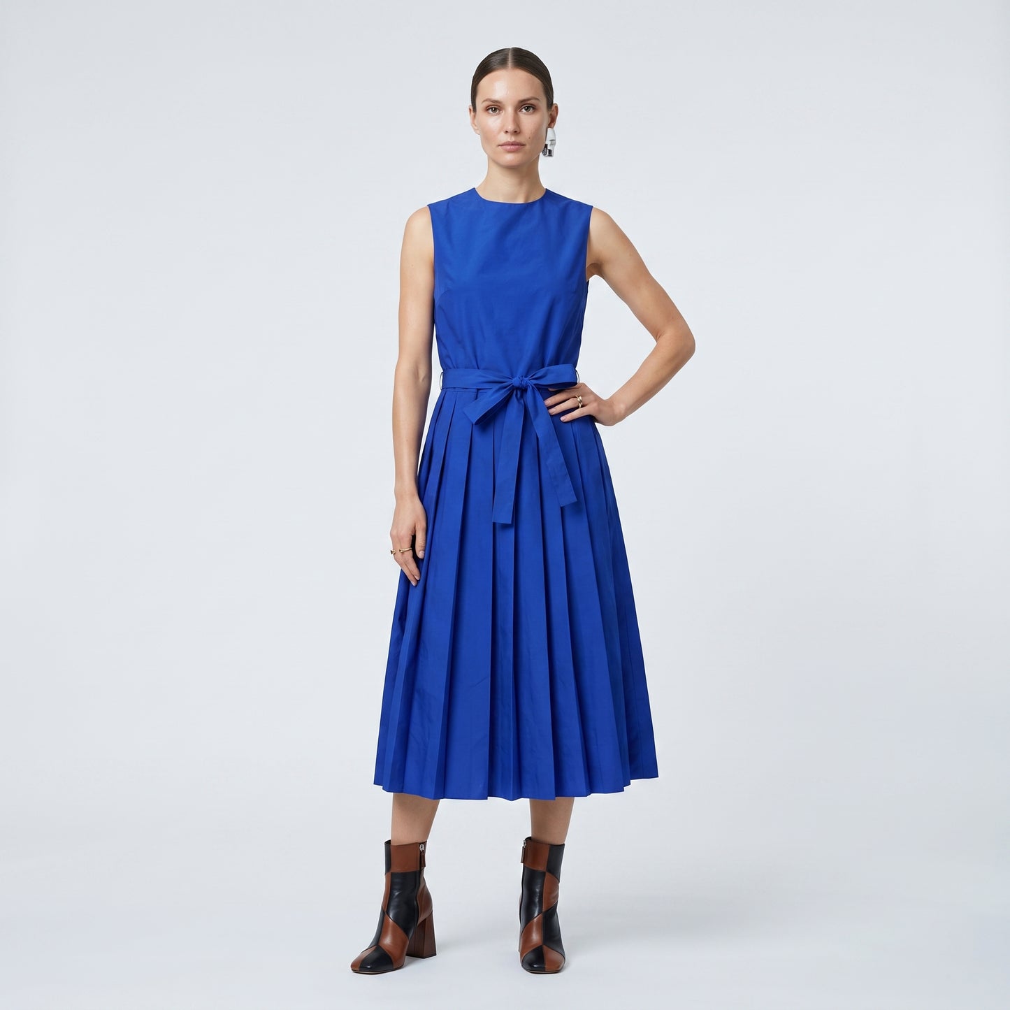 Sleeveless Pleated Midi Dress