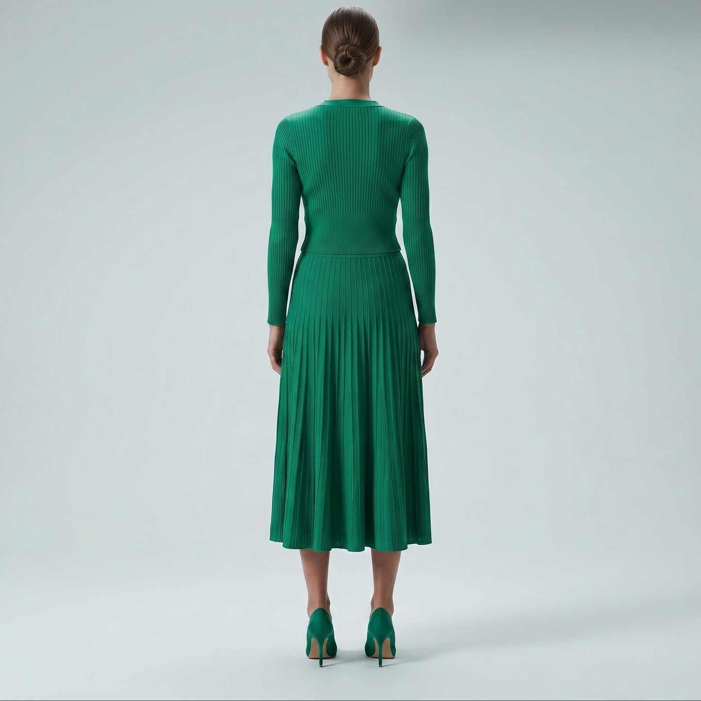Emerald Pleated Knit Midi Skirt