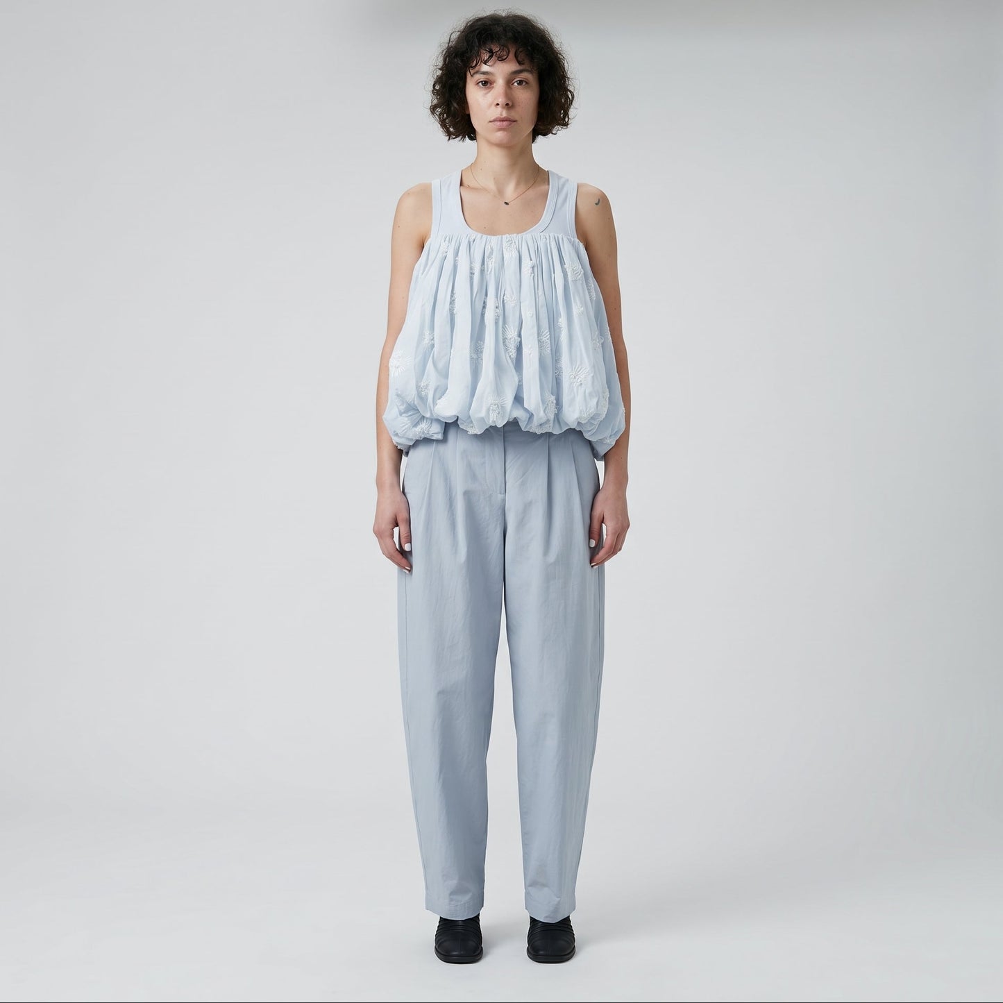 Embroidered Airy Bubble Tank
