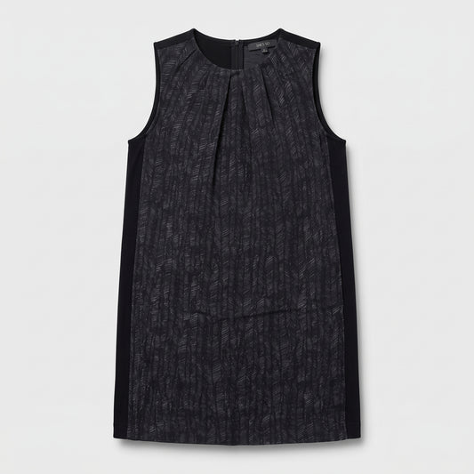 Textured Sleeveless Shift Top