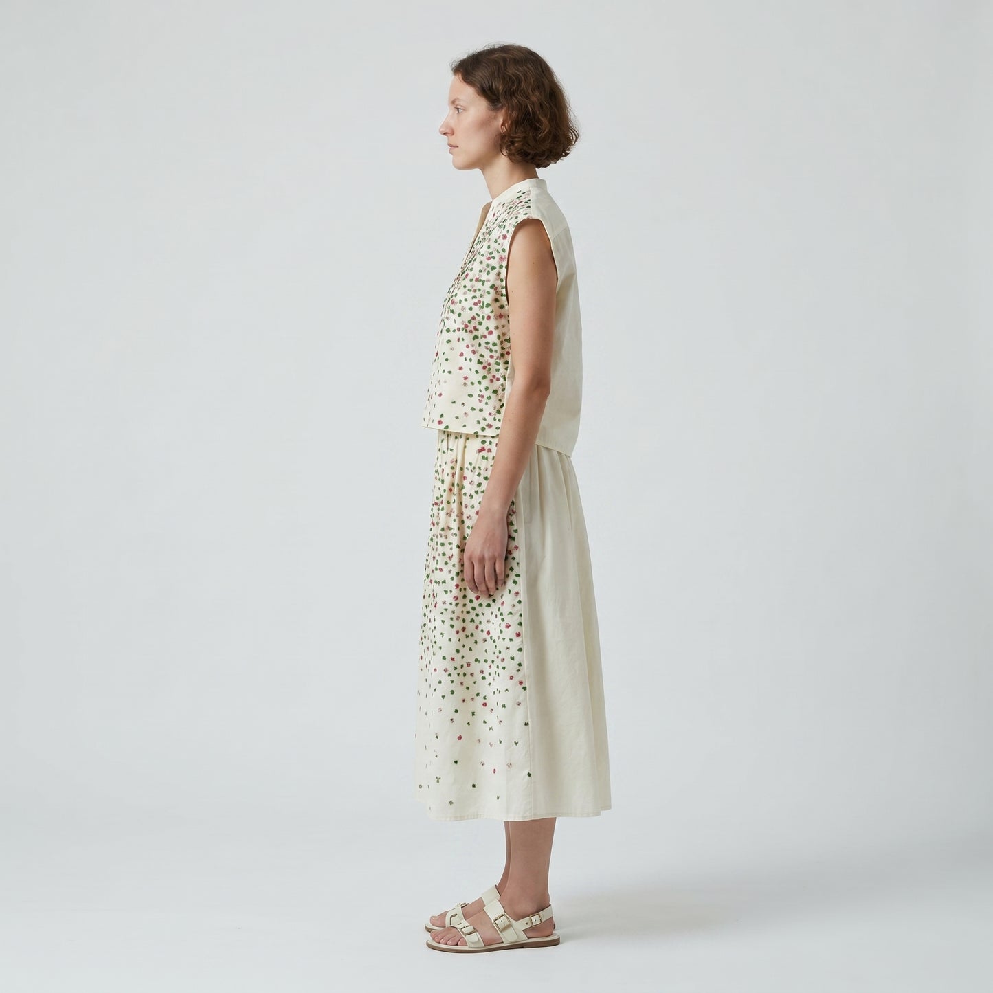 Floral Embroidered Sleeveless Top
