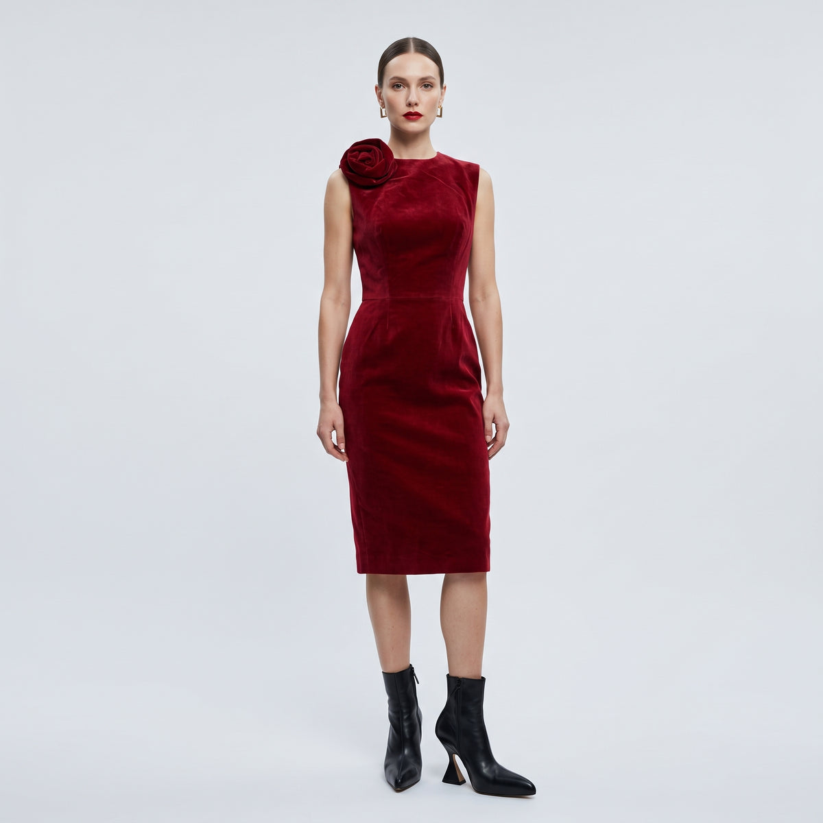 Sleeveless Velvet Rose Detail Dress