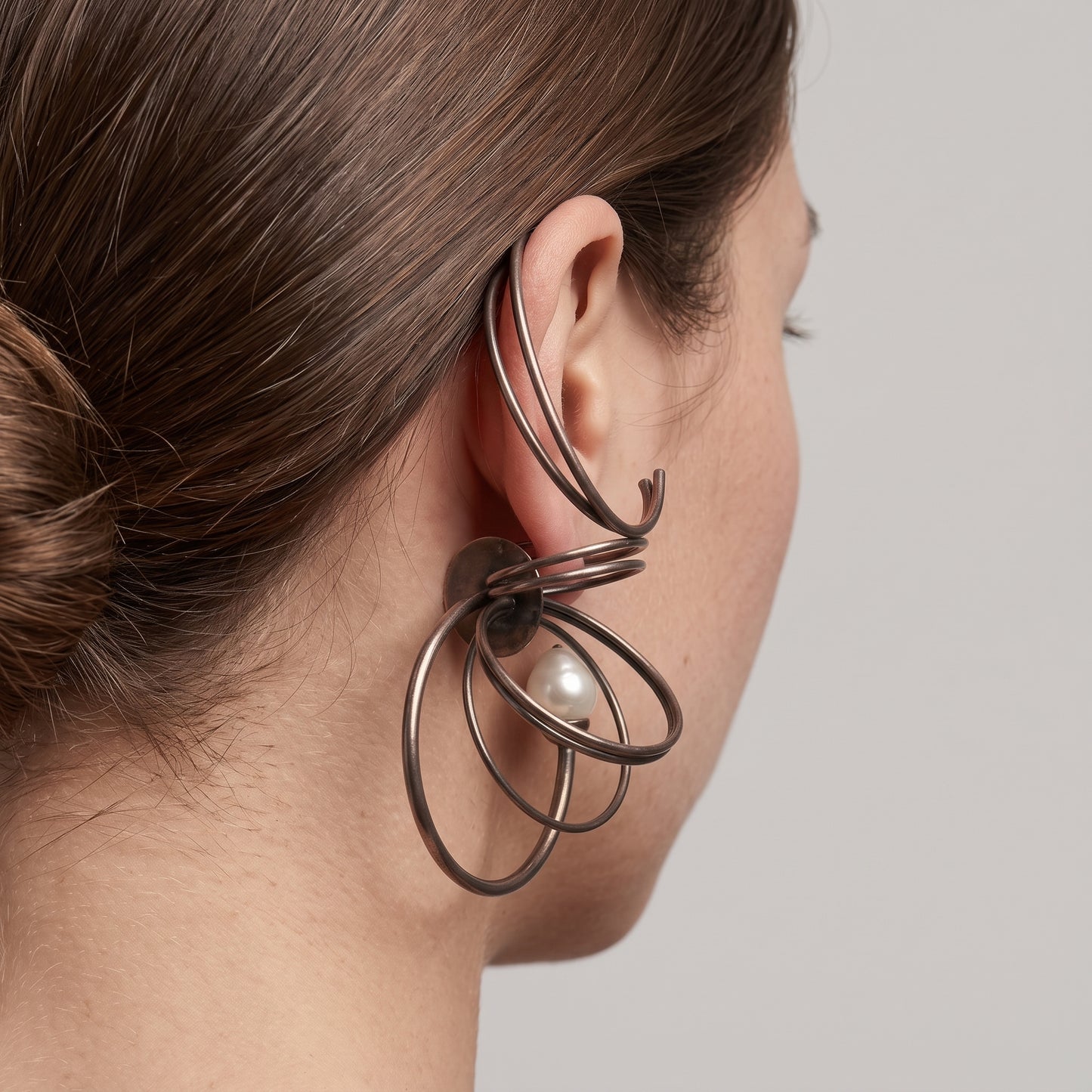 Sculptural Wire Pearl Ear Cuff