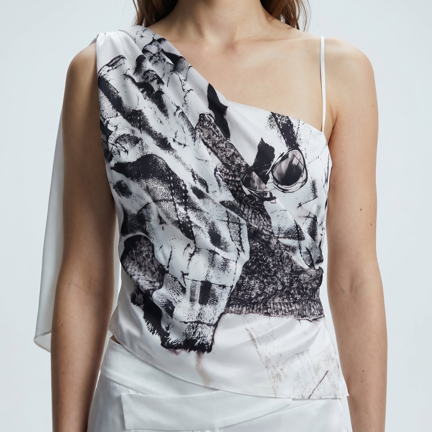 Asymmetrical Monochrome Graphic Print Top