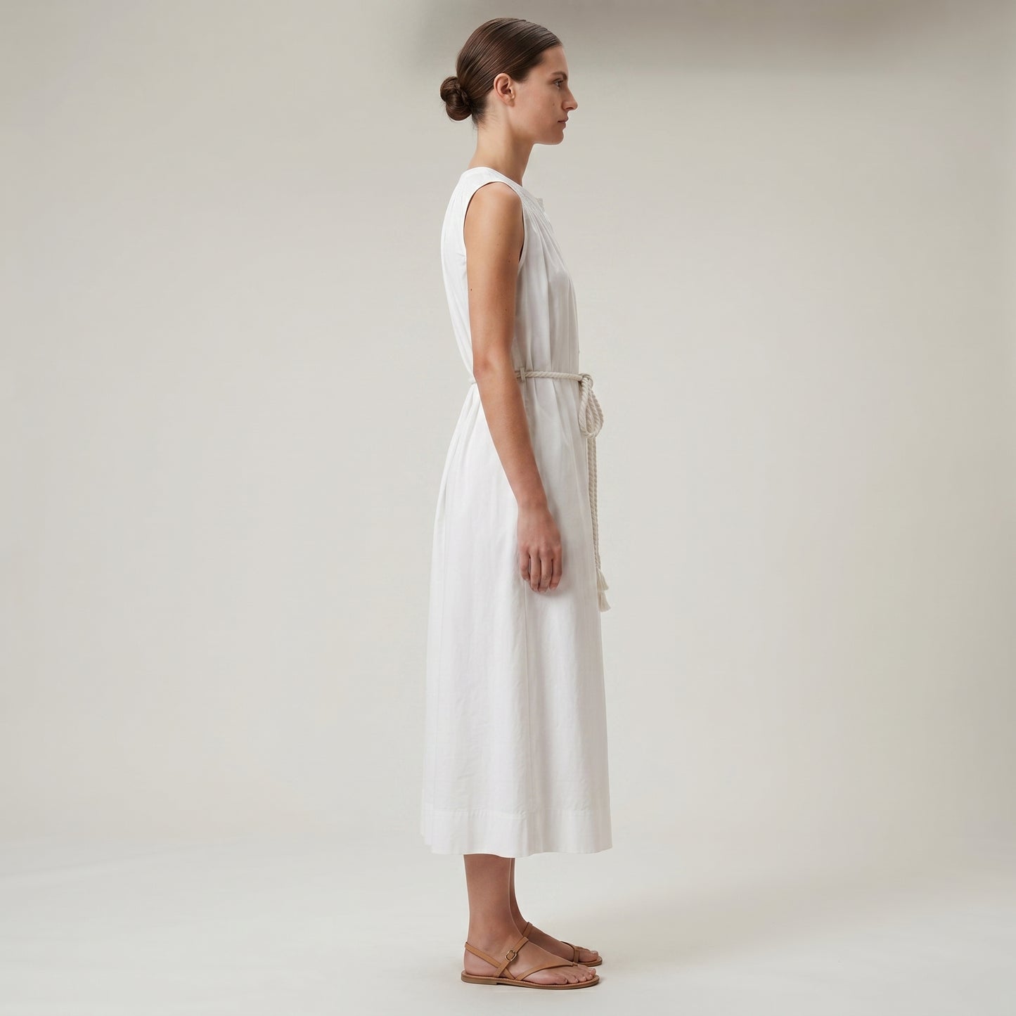 Elegant Sleeveless Cotton Midi Dress