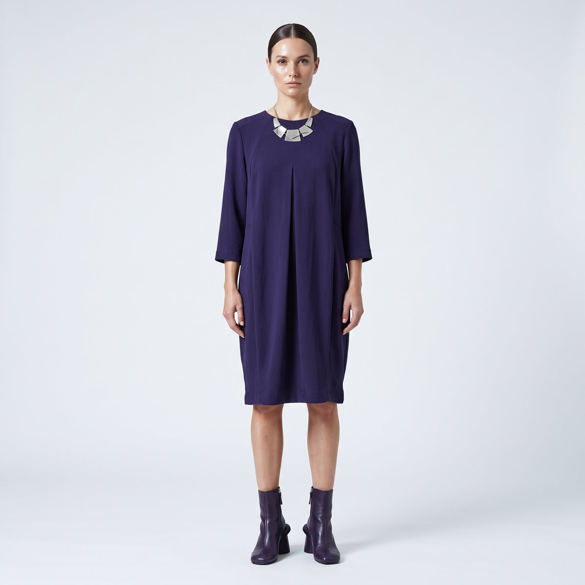 Elegant Deep Purple Shift Dress
