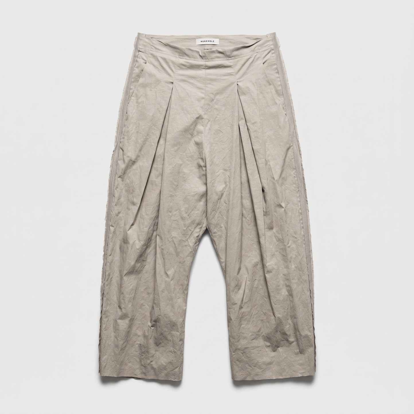 Relaxed Pleated Cropped Trousers