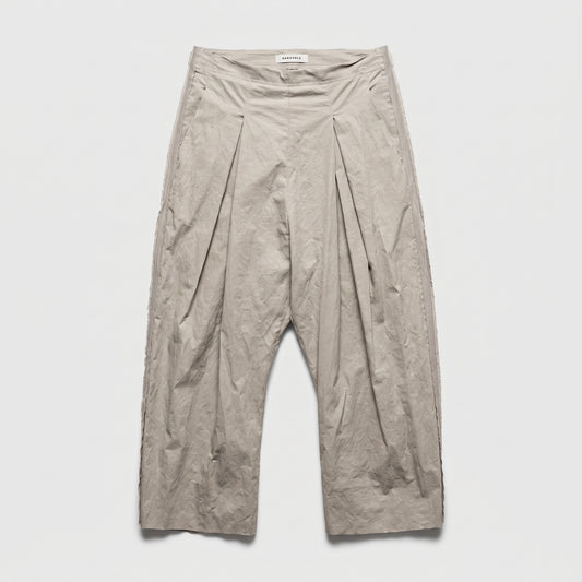 Relaxed Pleated Cropped Trousers