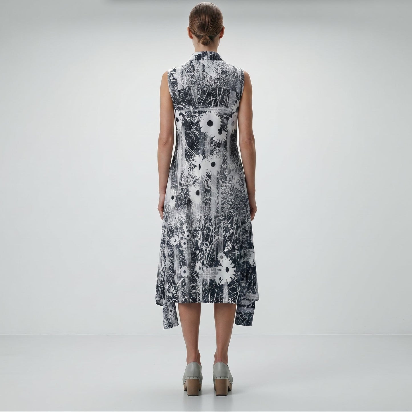 Floral Print Sleeveless Shirt Dress
