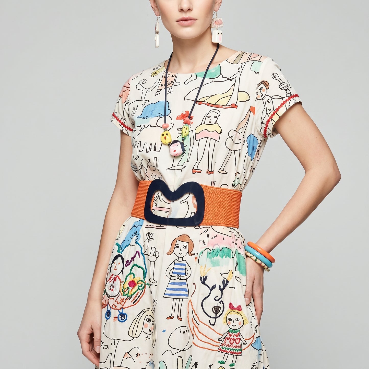 Sculptural Buckle Elastic Belt