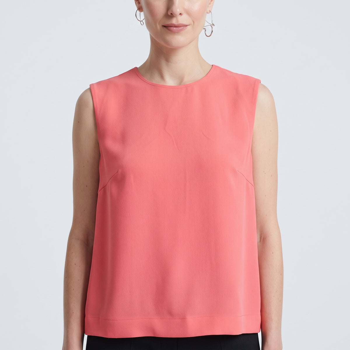 Sleeveless Coral Round Neck Top