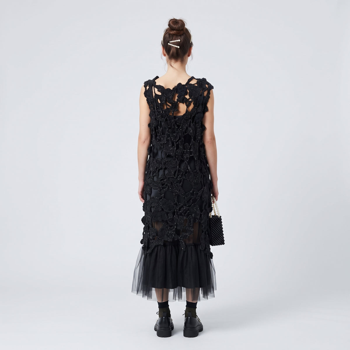 Embellished Floral Appliqué Sleeveless Top