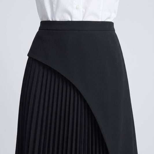 Structured Black Pleated Skirt