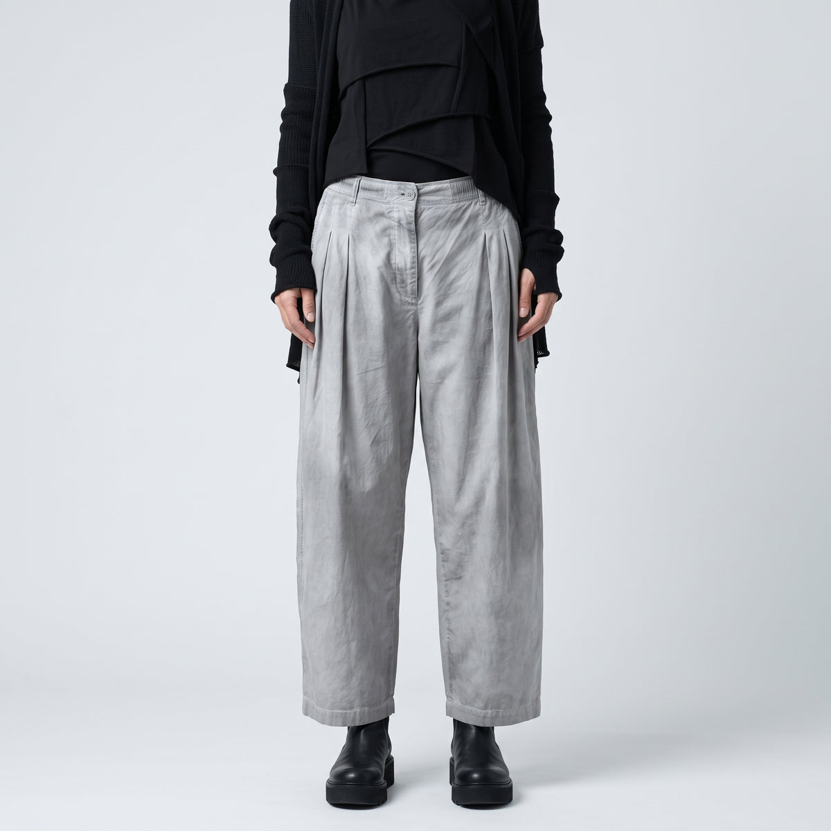Tie-Dye Pleated Cropped Trousers
