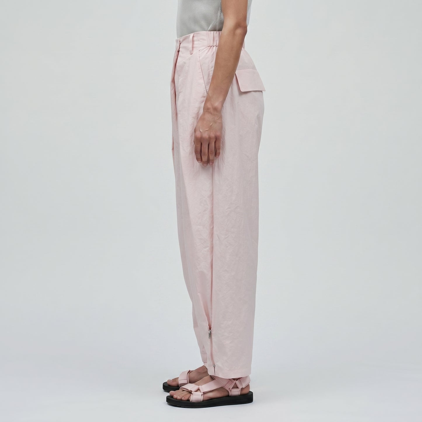 Pleated Pink Cropped Trousers