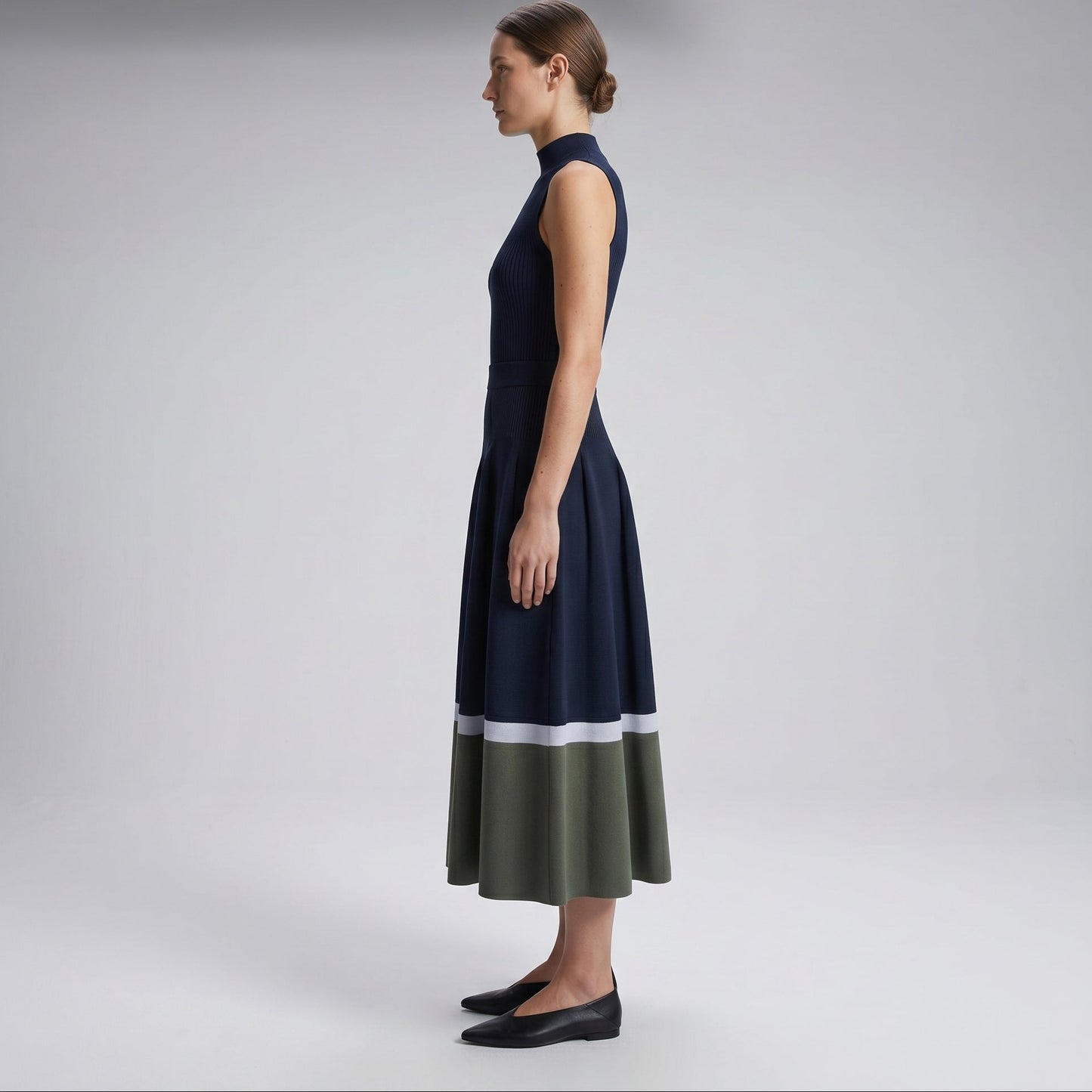 Colorblocked Pleated Knit Skirt
