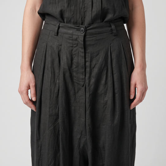 Pleated Cropped Drop-Crotch Trousers