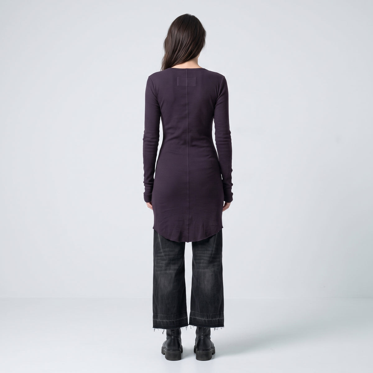 Long Sleeve Ribbed Scoop Top