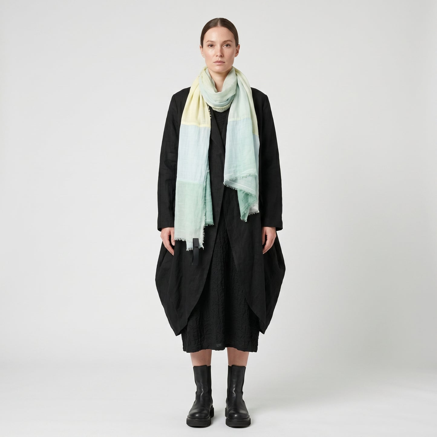 Tri-Color Frayed Linen Scarf