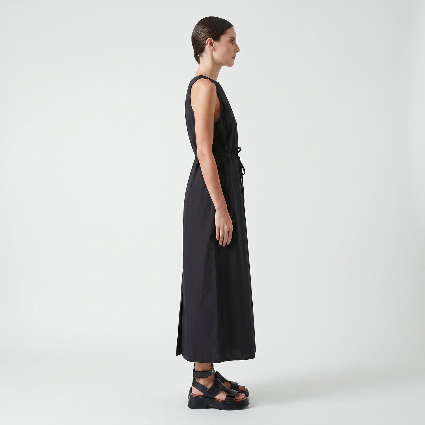 Minimalist Sleeveless Tie-Waist Dress