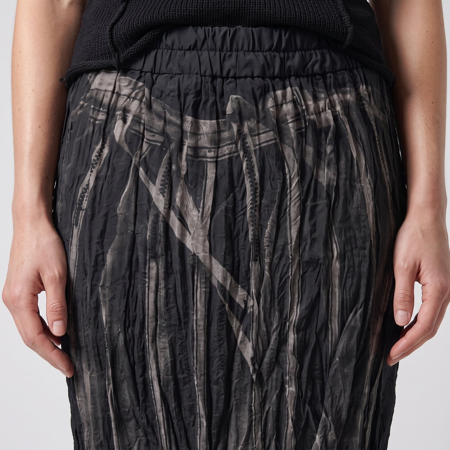 Abstract Print Textured Midi Skirt
