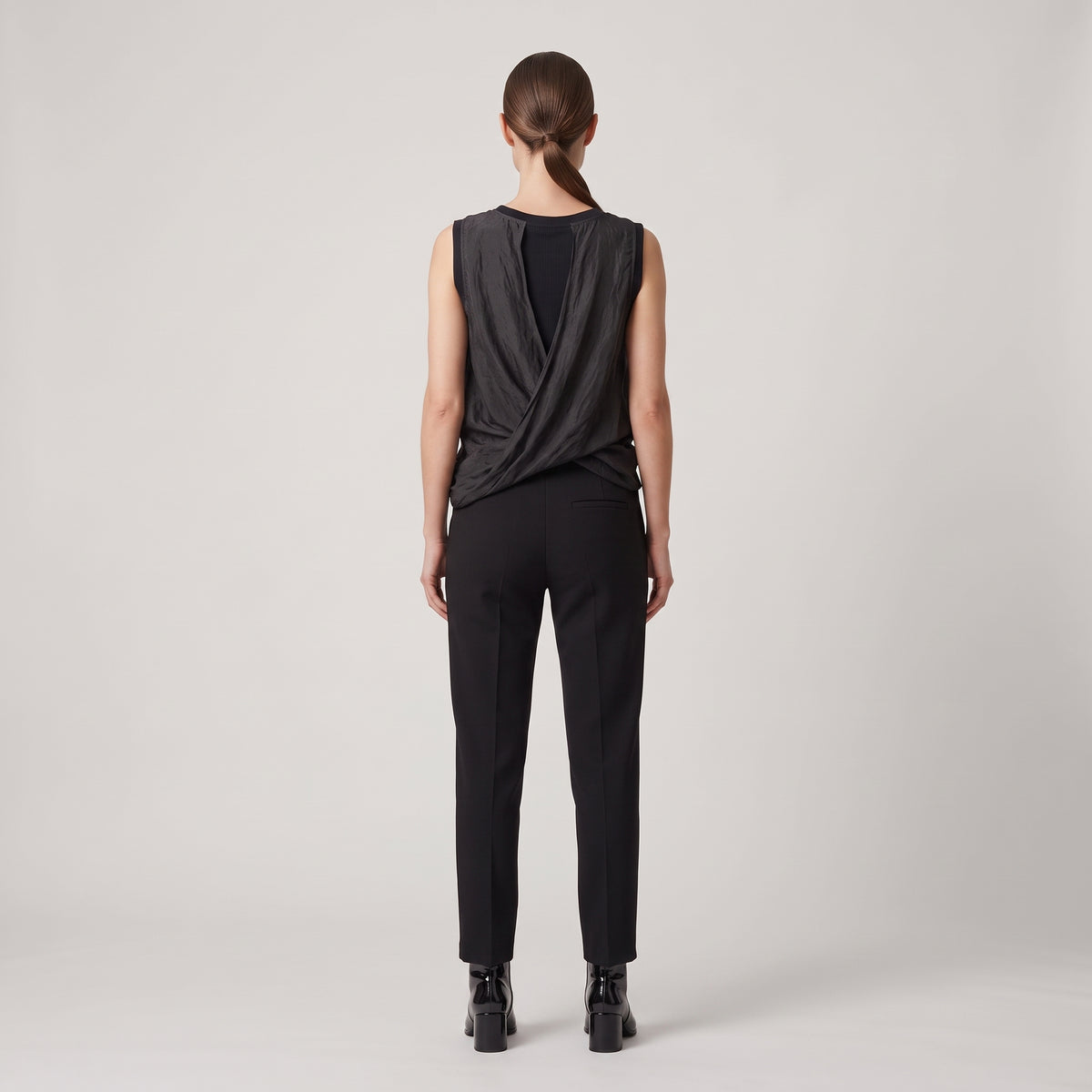Essential Black Lightweight Tank