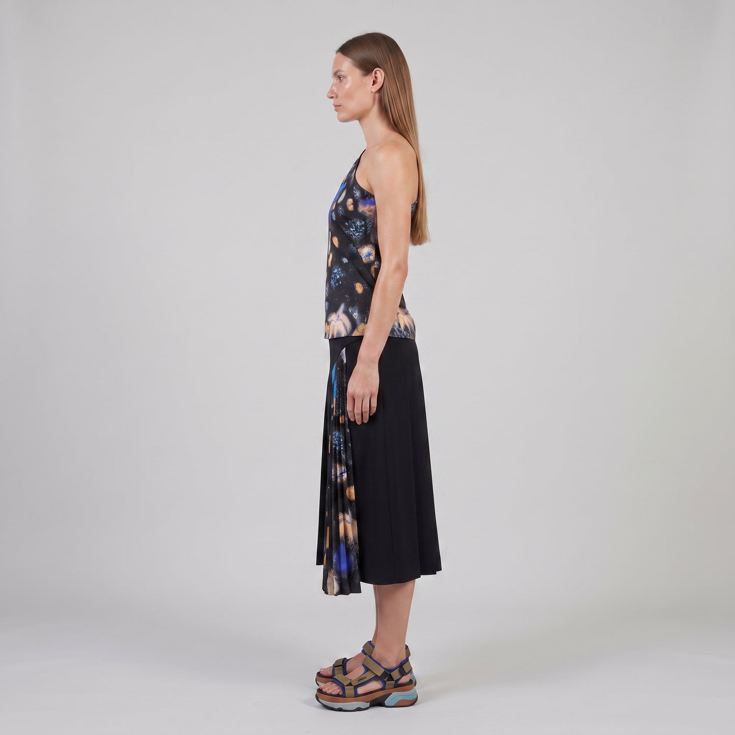 One-Shoulder Floral Printed Top