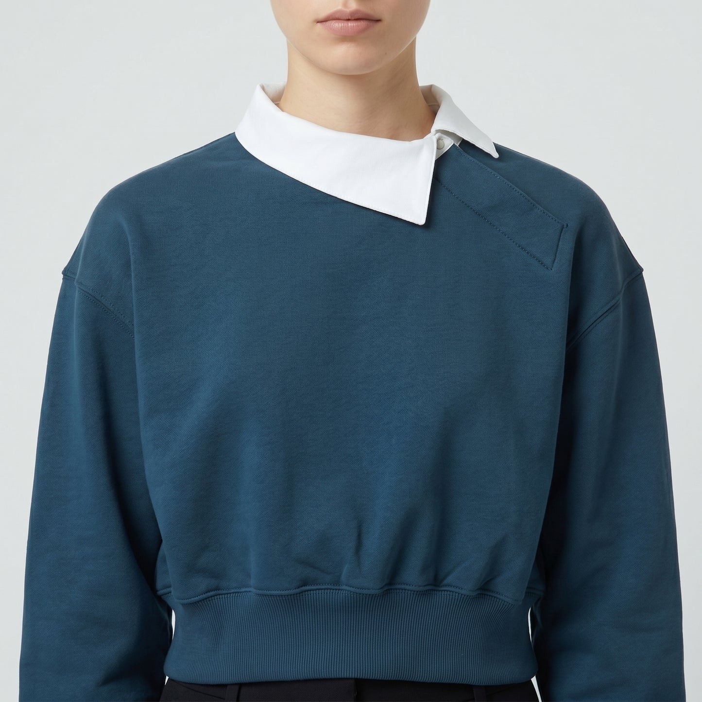 Collared Cropped Cotton Sweatshirt