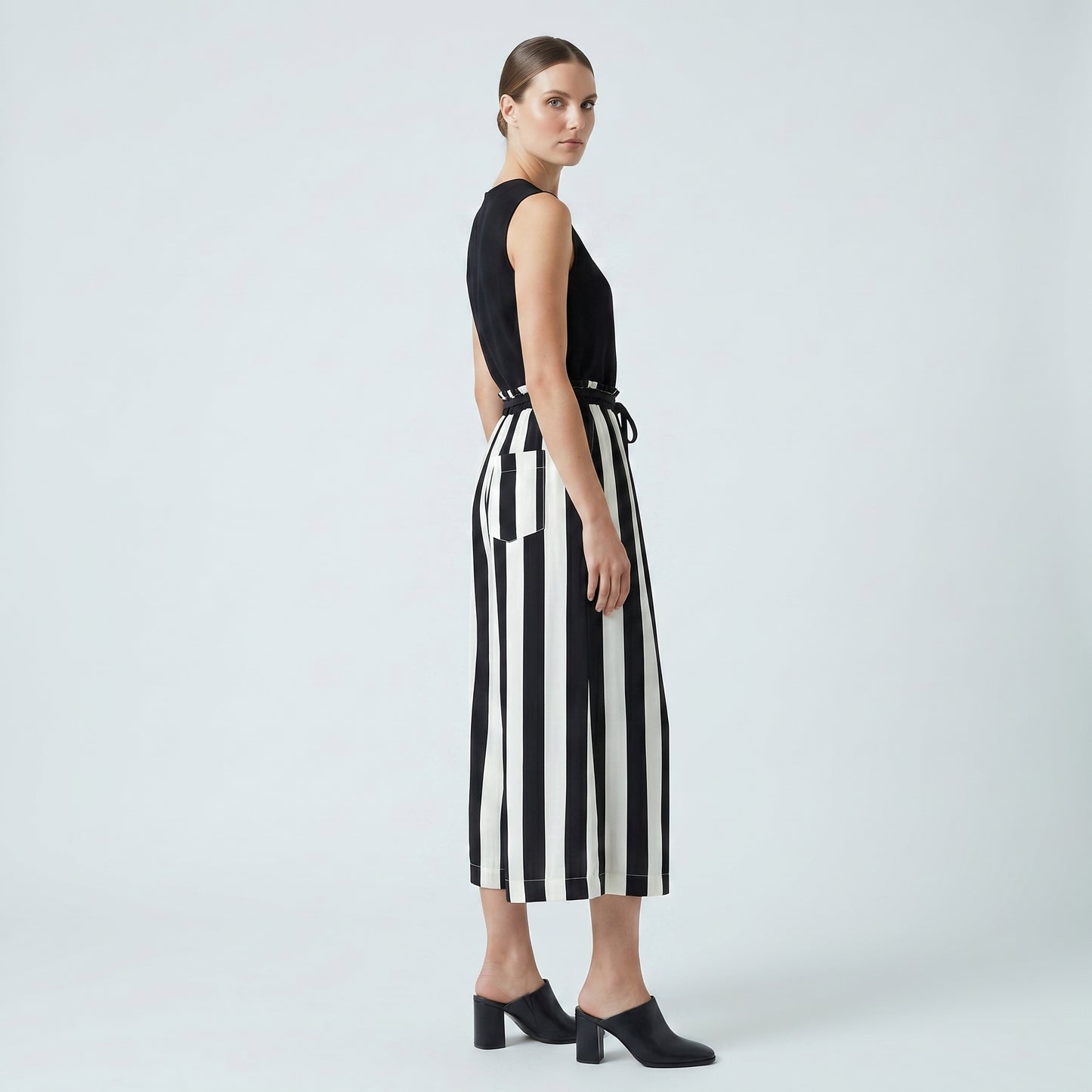 Striped Wide-Leg Cropped Trousers
