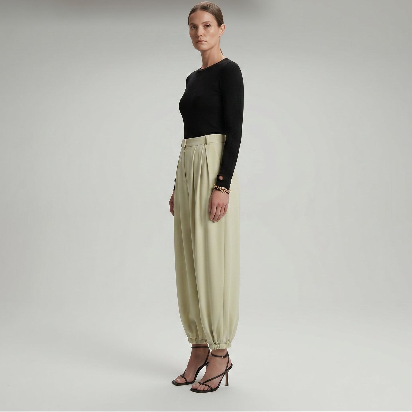 Tailored High-Waist Pleated Trousers