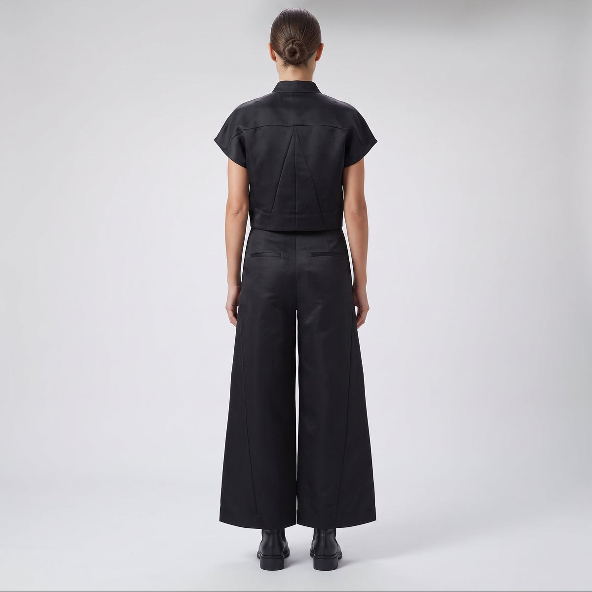 Structured Sleeveless Zip-Front Vest