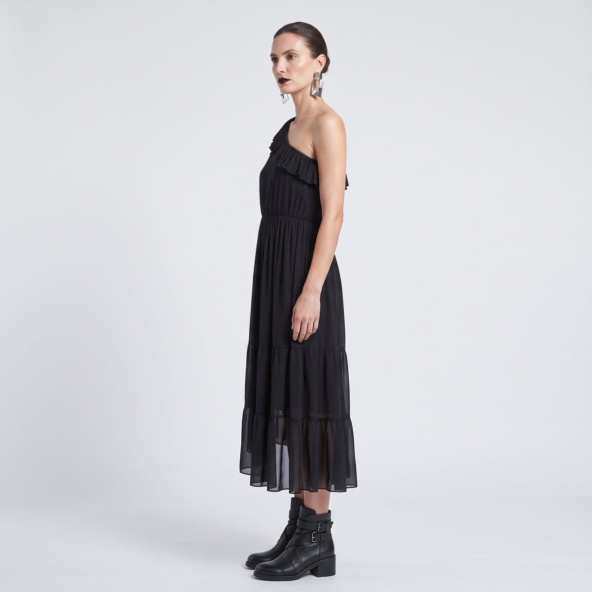 One-Shoulder Pleated Ruffle Dress