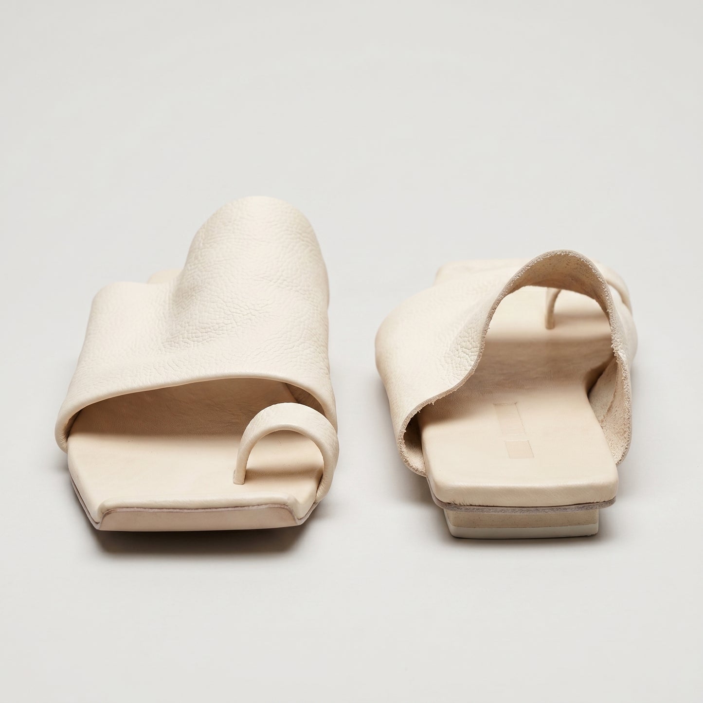Minimalist Leather Toe-Loop Sandals