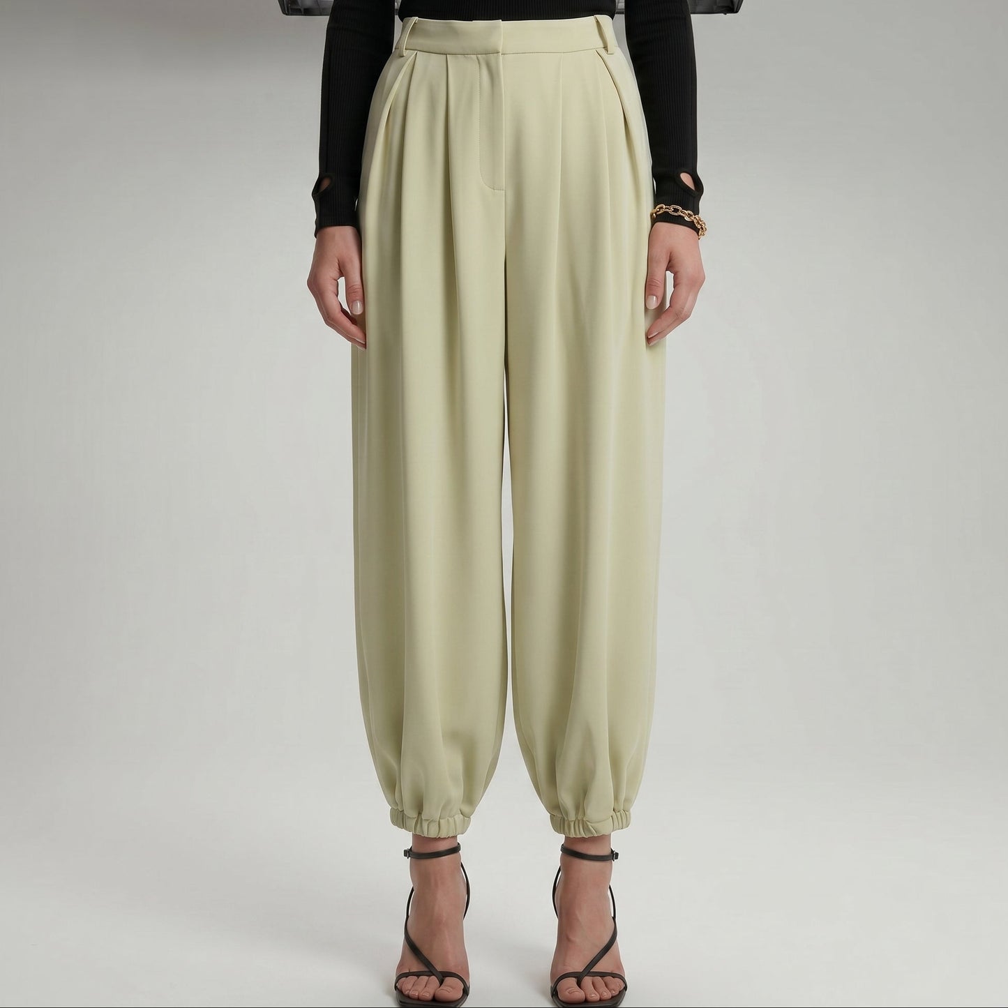 Tailored High-Waist Pleated Trousers