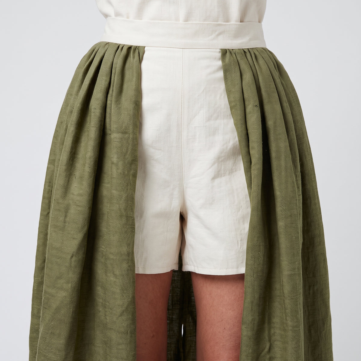 Dual Tone Pleated Culotte Shorts