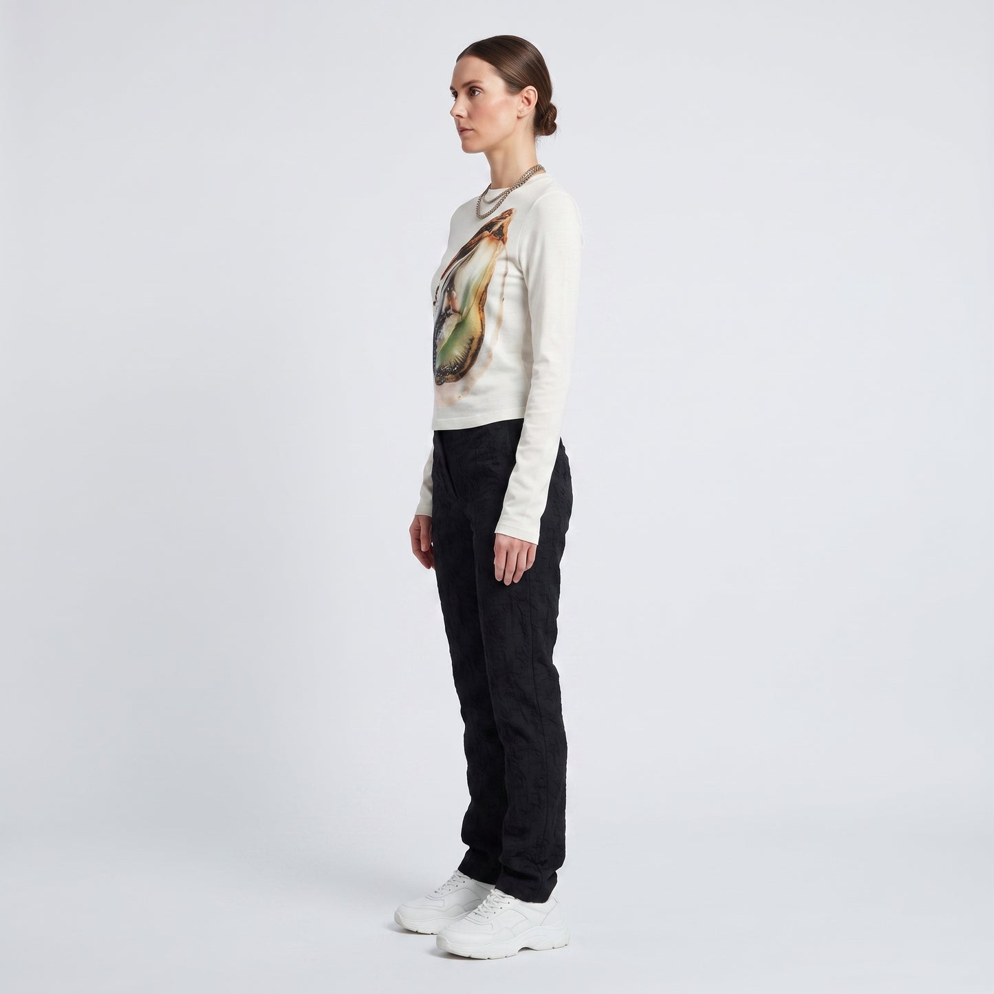 Oyster Graphic Long Sleeve Top