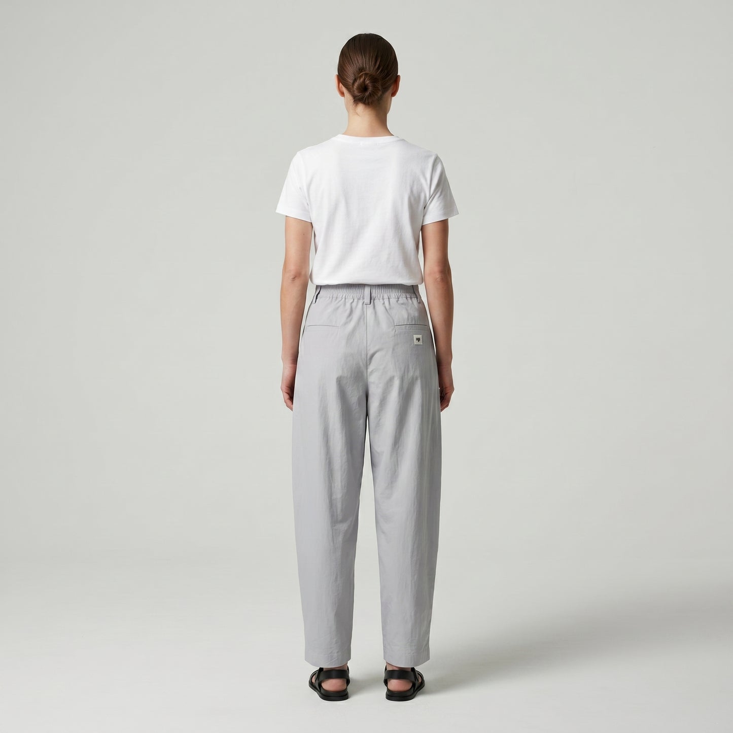 Tailored Pleated Cropped Trousers