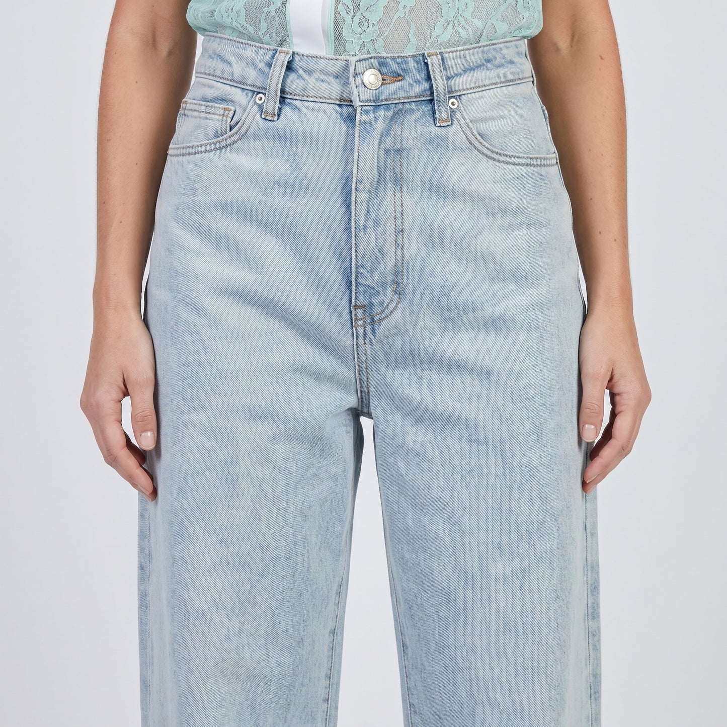 Light Wash Wide Leg Jeans