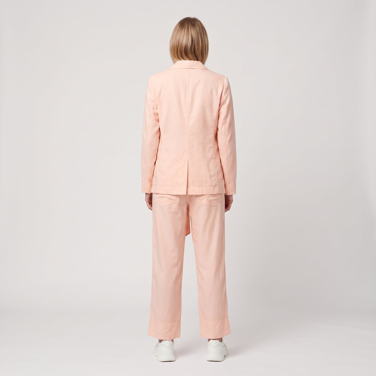 High-Waisted Peach Cropped Trousers