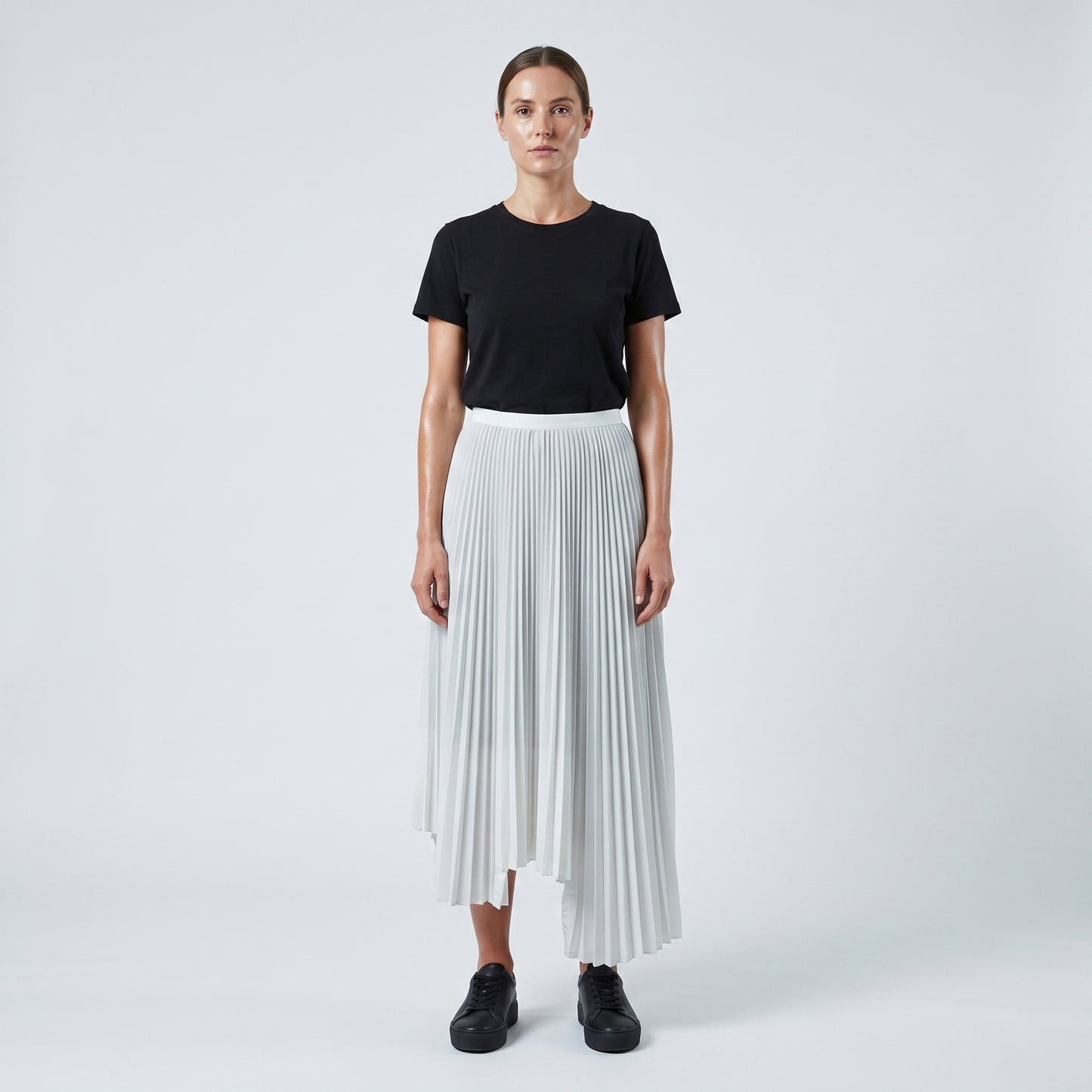Elegant White Pleated Midi Skirt