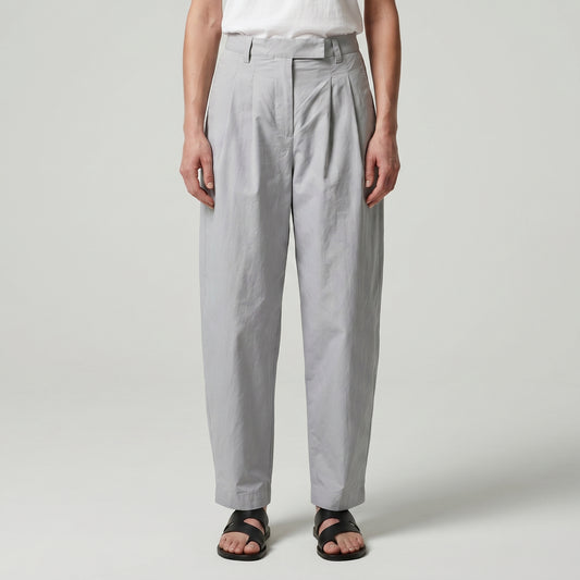 Tailored Pleated Cropped Trousers