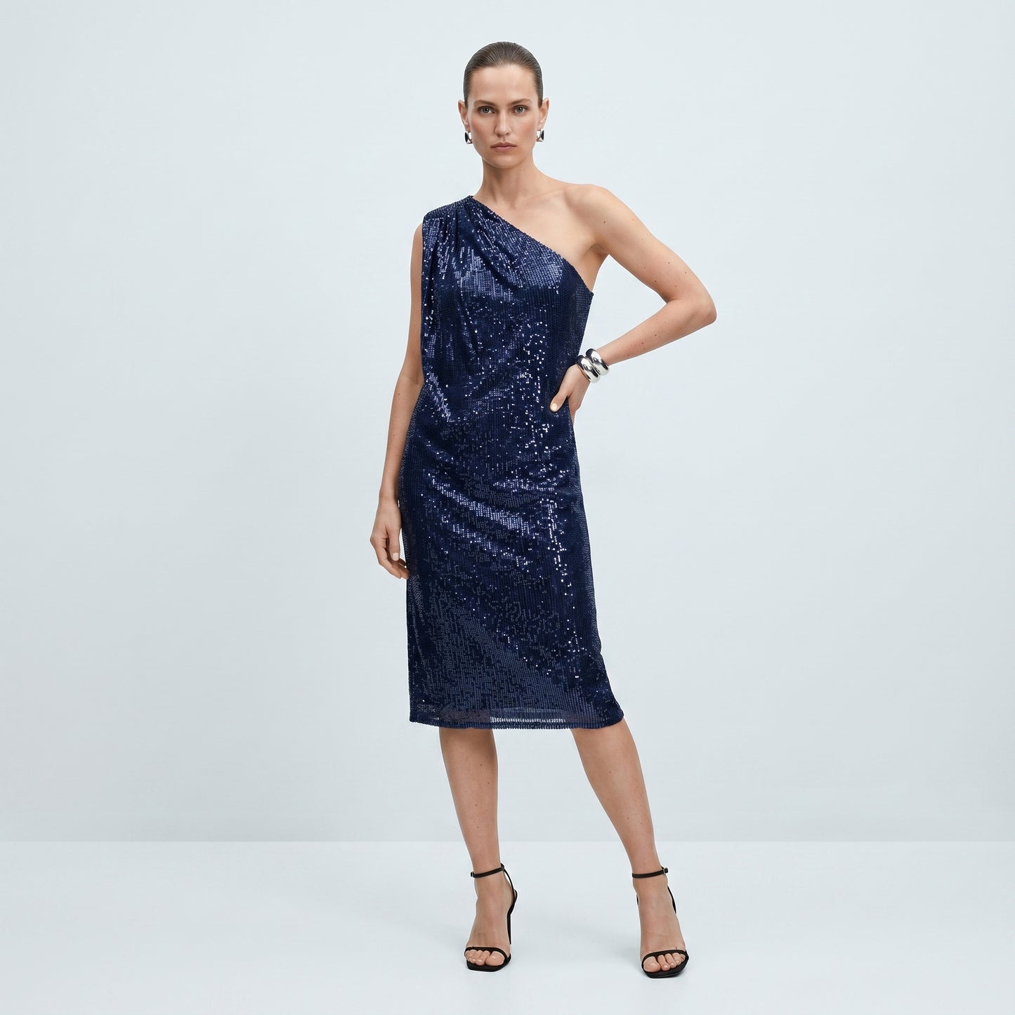 One-Shoulder Sequined knee Dress